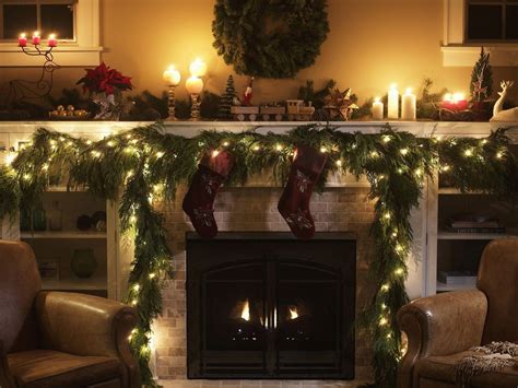 Free Christmas Fireplace Wallpapers - Wallpaper Cave