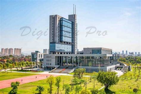 Fujian University of Technology