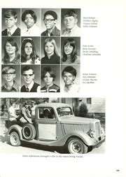 Sparta High School - Bulldog Yearbook (Sparta, IL), Class of 1972, Page 114 of 214