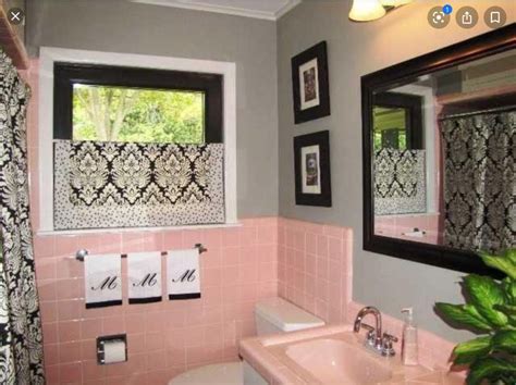 Pin by Kim Lane on Pink bathroom | Pink bathroom tiles, Pink bathroom ...