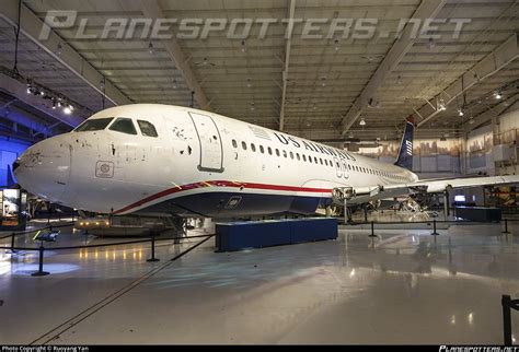 N106US US Airways Airbus A320-214 Photo by Ruoyang Yan | ID 726499 | Planespotters.net