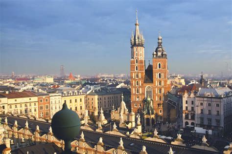 Cheap flights to Krakow | BudgetAir Canada