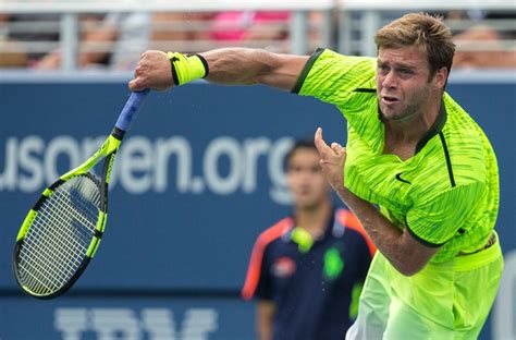 Ryan Harrison Upsets Hobbled Milos Raonic - The New York Times