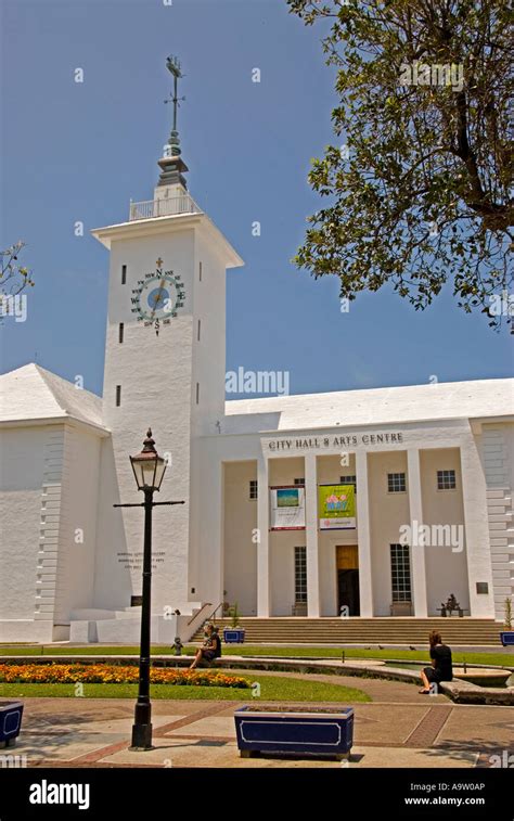 Hamilton Bermuda City Hall Arts Centre Stock Photo - Alamy