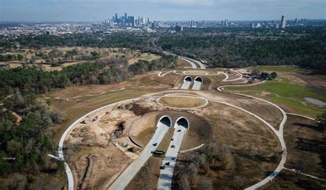 Houston police investigating after human skull found at Memorial Park