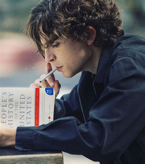 Timothée Chalamet 2024: dating, net worth, tattoos, smoking & body ...