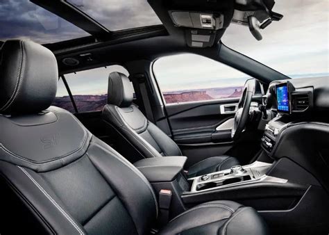 Exploring The 2022 Ford Explorer Xlt Interior - Interior Ideas