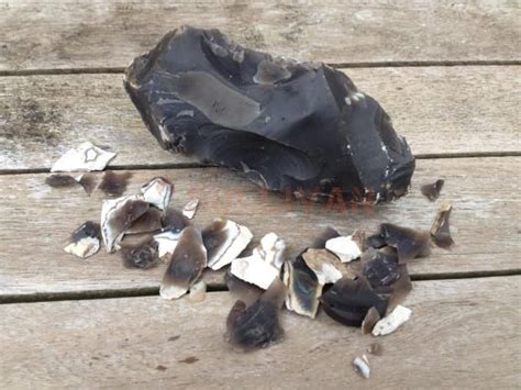 Flint Knapping Step by Step | Survival Sullivan | Flint knapping, Flint, Survival tips