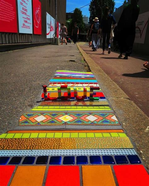 Artist Mends Cracked Sidewalks, Potholes And Buildings Using Vibrant Mosaics, And Here Are His ...