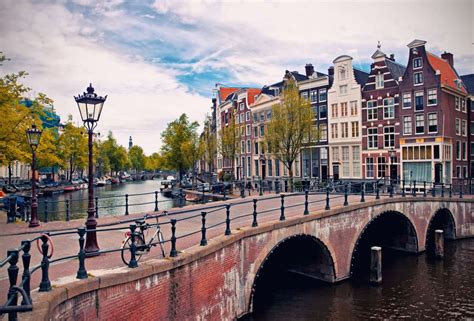 Amsterdam Boat Tour - Canal Tour Cruise with Historian - Context Travel