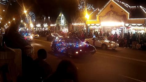 Gatlinburg Christmas Parade 2017 Part 4 - YouTube