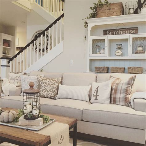 50+ Best Farmhouse Living Room Decor Ideas and Designs for 2021