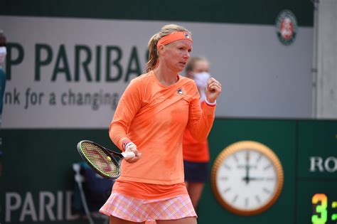 Kiki Bertens Leaves Court In Wheelchair After Three Hour Victory Over Errani - UBITENNIS