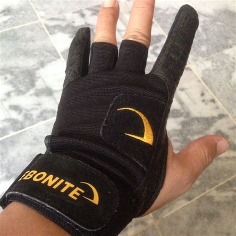 Ebonite Bowling Glove With Palm Pad - Images Gloves and Descriptions ...