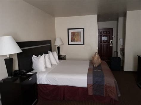 BEST WESTERN LUXURY INN - Updated 2024 Prices & Hotel Reviews (Tracy, CA)