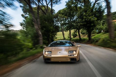 Contemporary Classics: Lamborghini Diablo | U.S. News