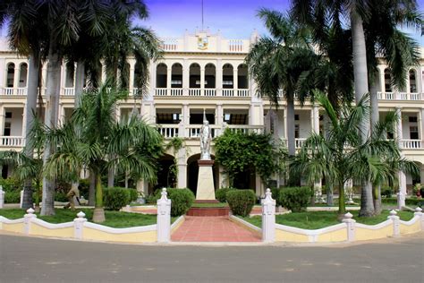 History Matters And Animals: Loyola college (Chennai)