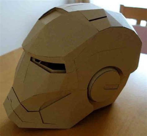 Iron Man Mask Papercraft | Cardboard mask, Iron man helmet, Iron man