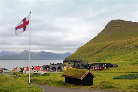 First-Timer’s Guide to the Faroe Islands (Travel Tips & FAQ)