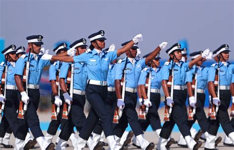 Catch the graduation of Indian Air Force cadets - cnbctv18.com