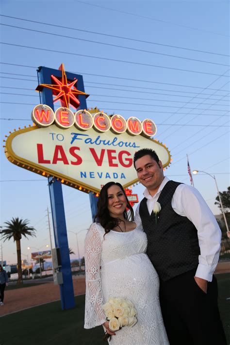 Las Vegas Sign Wedding