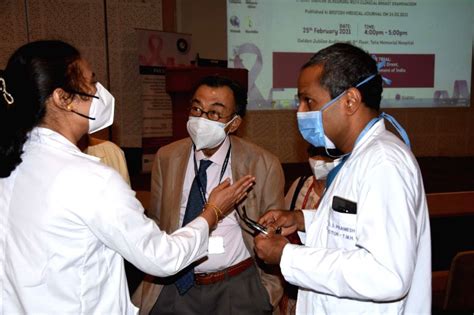 Tata Memorial Hospital Doctors during press conference on Breast Cancer ...