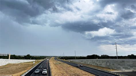 Austin weather: Warmer temps, 30 to 40% chance of rain on Thursday