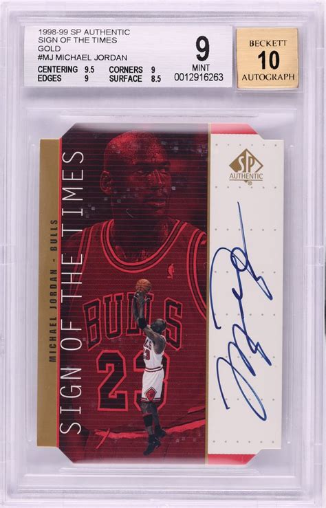 1998 SP Authentic Sign Of The Times Gold Michael Jordan AUTO MJ BGS 9