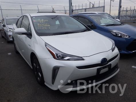 Toyota Prius S Touring Selection For Sale In Baridhara Bikroy