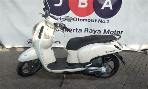 Lelang Motor Honda Scoopy Cw Kuning Jakarta Raya Motor