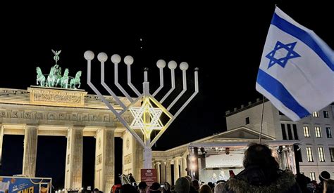 Major Cities Tighten Security Around Jewish Hanukkah Events After