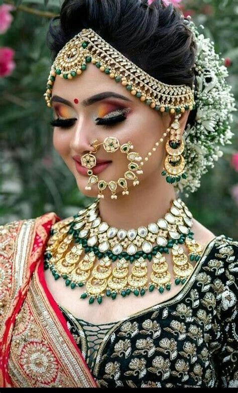 Pin By Harper On Eyes Make Up Indian Bride Makeup Indian Bridal