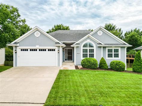 4004 Brentwood Dr, Columbia, MO 65203 | Homefinder.com®
