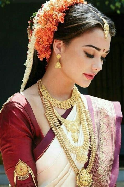 Classy Bridal Makeup Looks For South Indian Brides South Indian