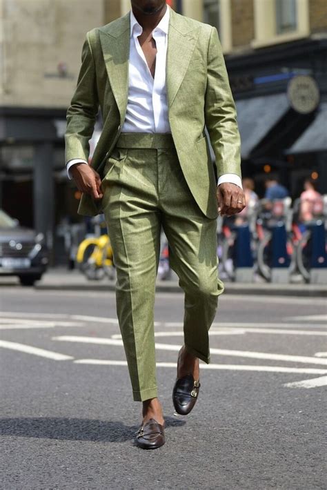 Pin By Luxury Side On My Pins Green Suit Men Mens Suits Mens Outfits