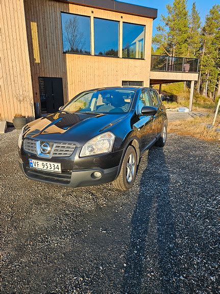 Bruktbil Til Salgs Nissan Qashqai Svart Hk Kombi