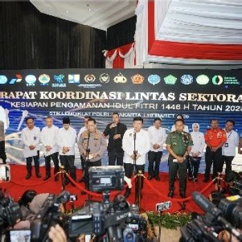 Website Resmi Polda Maluku Polres Malra Gelar Dendang Sahur Untuk