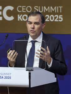 AWS chief at APEC CEO Summit 