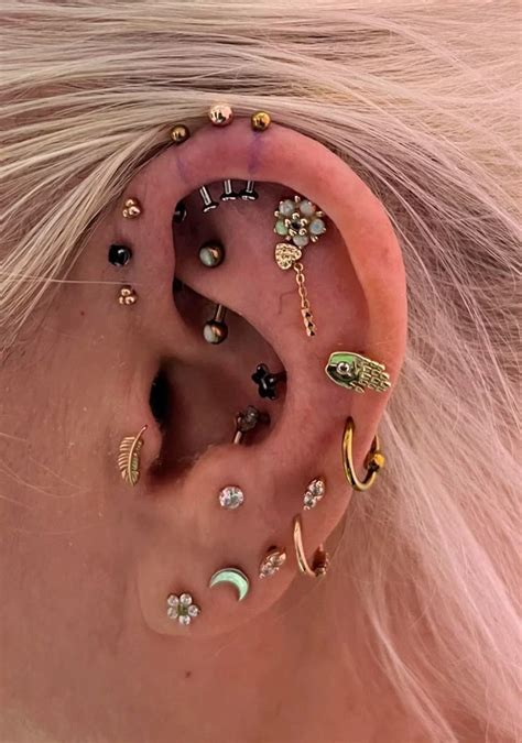 Pin By Moretti On Percing Cool Ear Piercings Pretty Ear Piercings