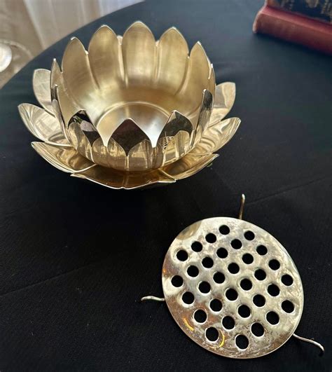 Beautiful Vintage Silver Plated 3 Piece Lotus Flower Water Lily Bowl