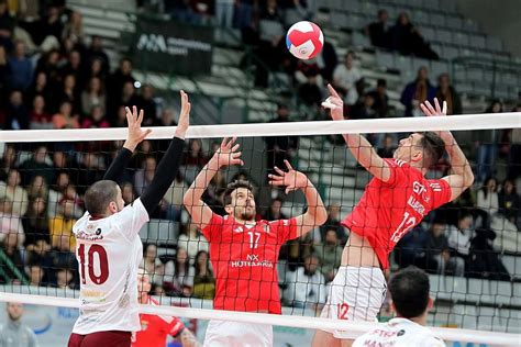 Benfica apura se para a final da Taça de Portugal Voleibol Jornal