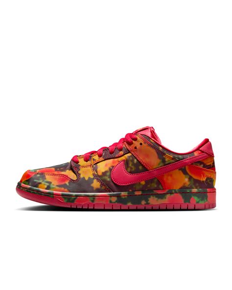 Nike SB Dunk Low Pro 'The Wizard of Oz' (FZ1291-600). Nike SNKRS