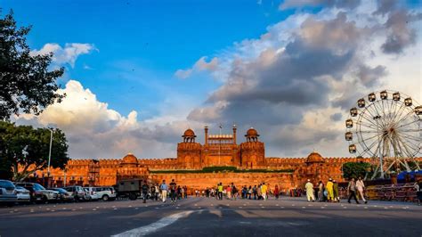 red fort wasnt  red  untold story  delhis white