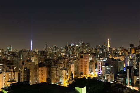 Skyline Da Avenida De Paulista Foto de Stock Imagem de américa noite