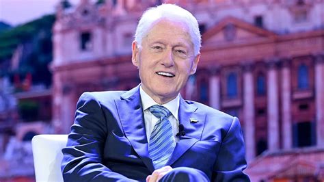 NFL news: Bill Clinton crashes the Cowboys' pre-draft press conference ...