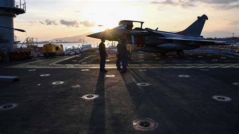 konflikt mit pakistan indien kauft rafale kampfets fur marine
