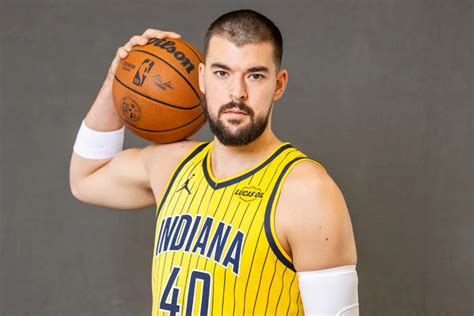 Tyrese Haliburton Gives Encouraging Review of Ivica Zubac as His New