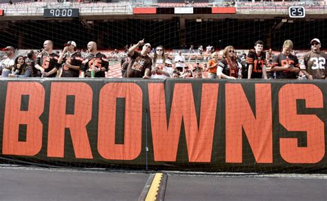 Browns Veteran Has One Of The Highest Odds To Be Traded 