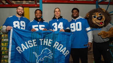 detroit lions  meijer distribute  meal kits  michigan