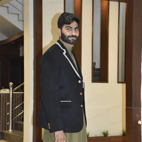 Mehar Mudassar Hussain on Reels